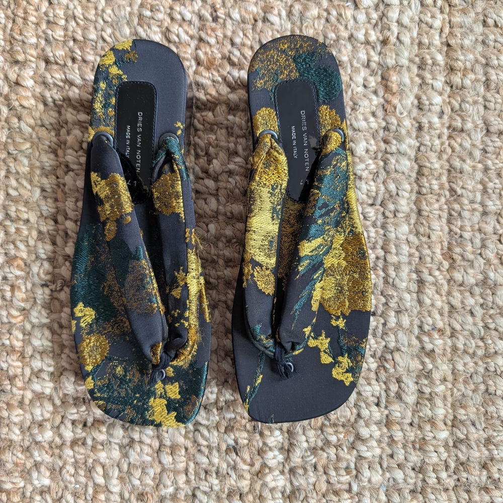Dries Van Noten Black Sandals